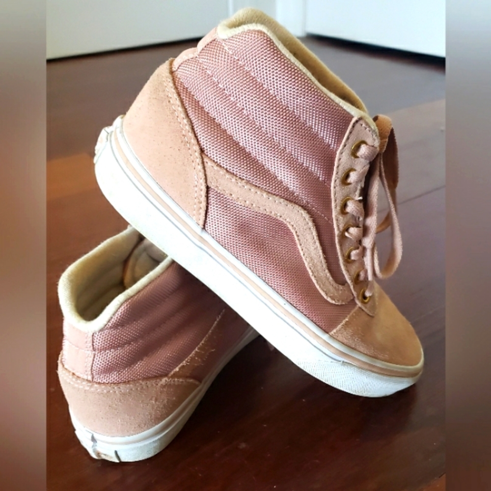 Womens Vans Hi Top Sk8 Lace Up Shoes